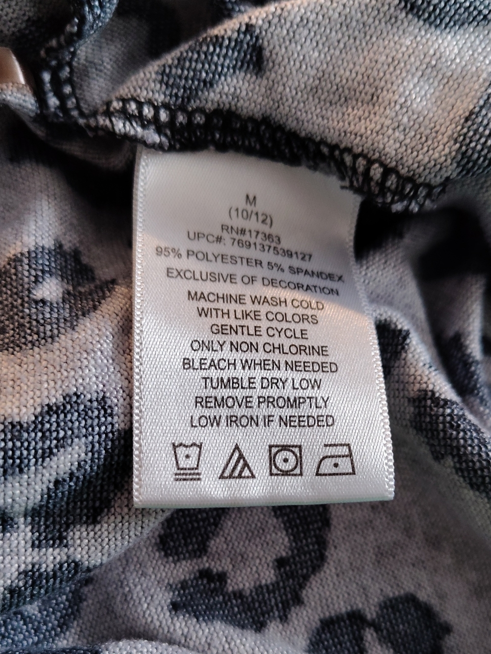 Cuddl Duds 2 Piece Long Sleeve Brushed Sweater Knit Sleep Set Gray Animal Print - Picture 11 of 12